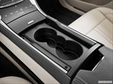  Cup holders photo
